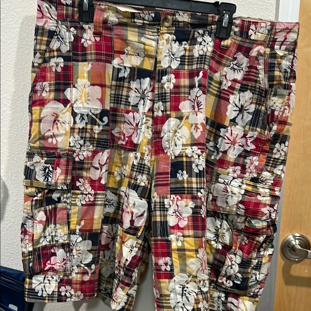Floral Plaid Cargo Shorts